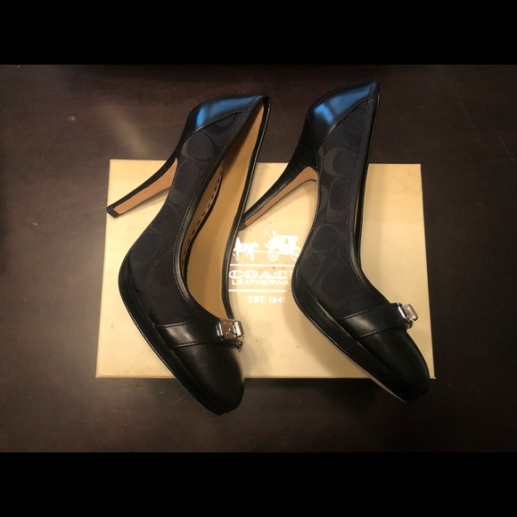Coach heels - Picture 4 of 10